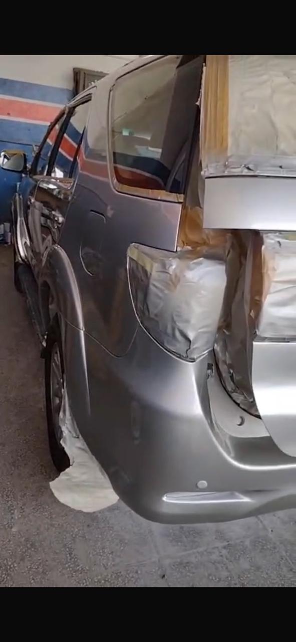 السيارة قبل أعمال الإصلاح
